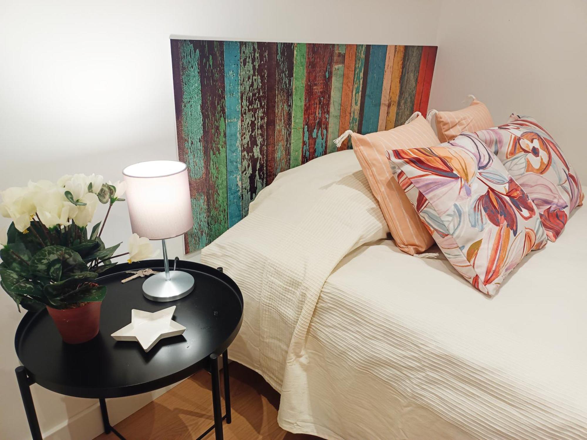 By Universitat Private Rooms Barcellona Esterno foto